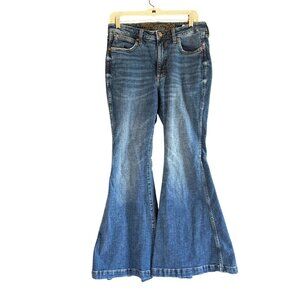 Wrangler Premium Retro Trumpet High Rise Flare Jeans Women's Size 30x32 Blue